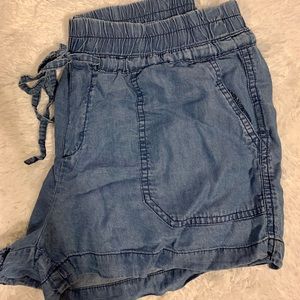 Women’s denim shorts